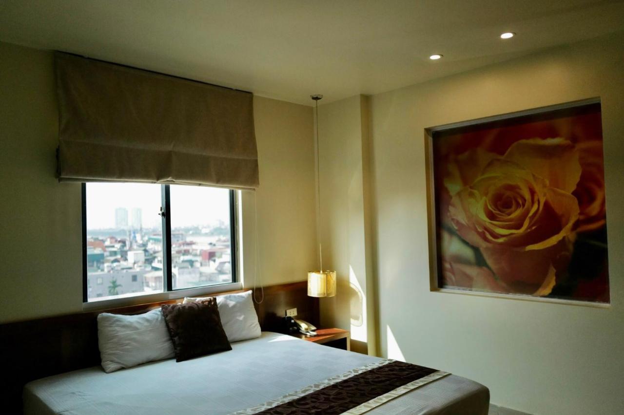 Hanoi B Hotel & Travel - 5 Mins Hoan Kiem Lake Esterno foto